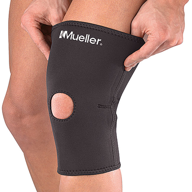 Mueller - Mueller Open Patella Knee sleeve - Medium
