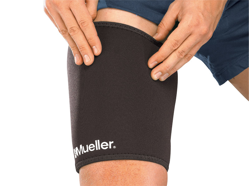 Mueller - Mueller Thigh Sleeve - Large